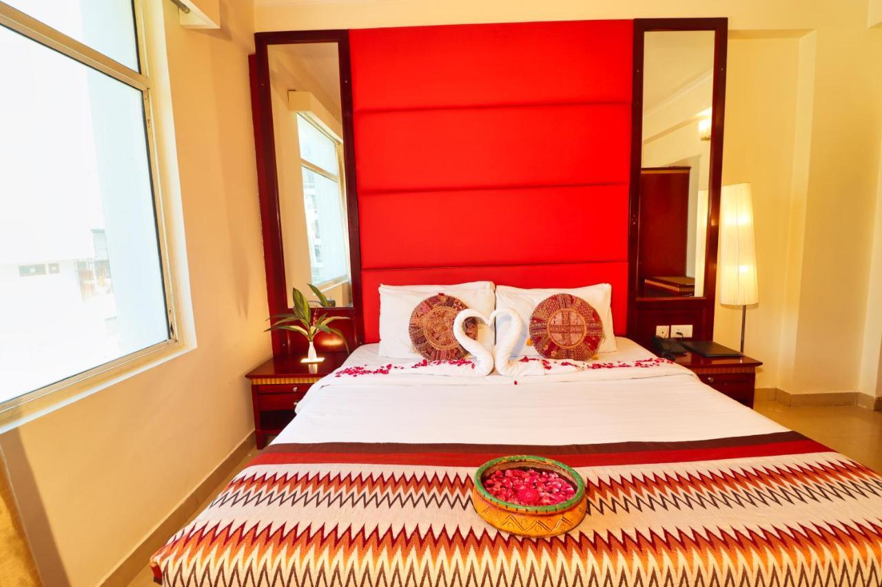 Crestmont Ashapurna Jaipur, Banipark Hotell Eksteriør bilde