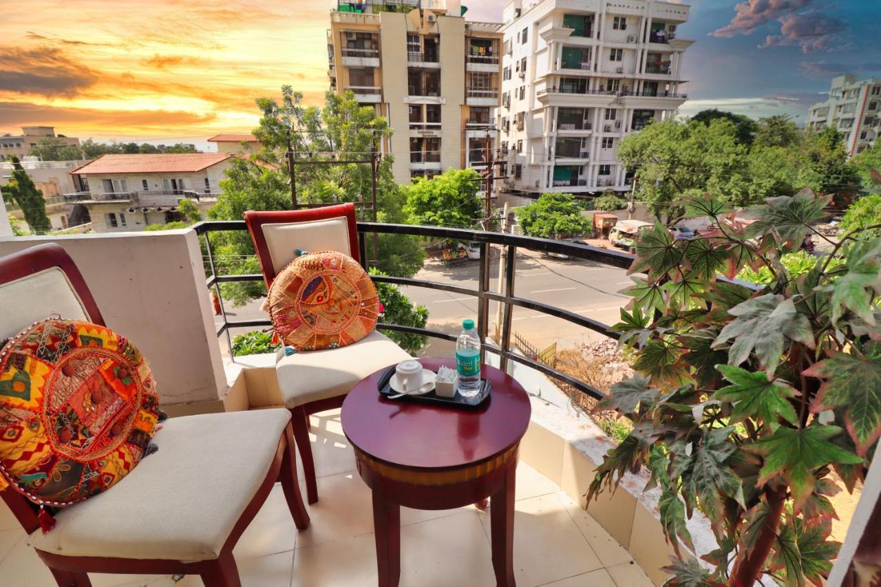 Crestmont Ashapurna Jaipur, Banipark Hotell Eksteriør bilde
