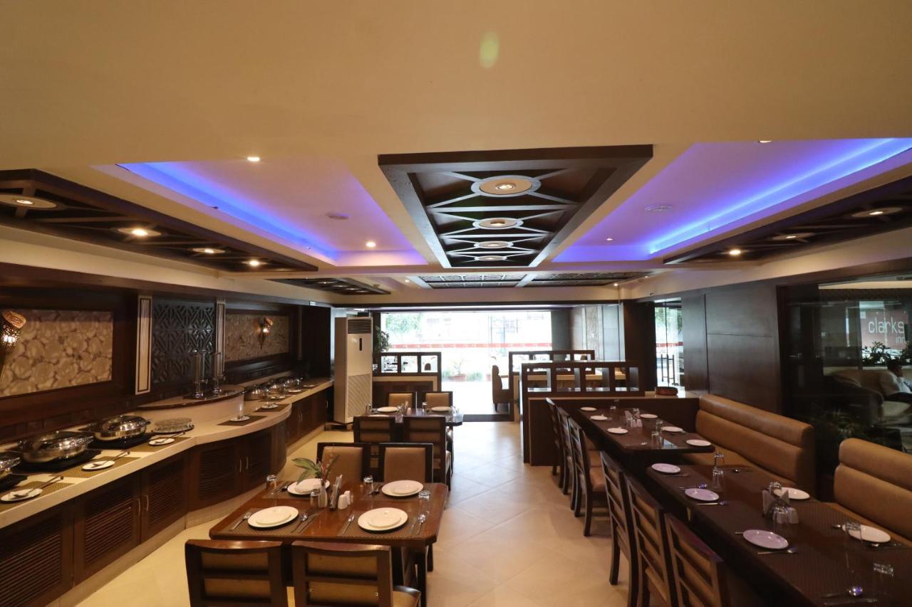 Crestmont Ashapurna Jaipur, Banipark Hotell Eksteriør bilde