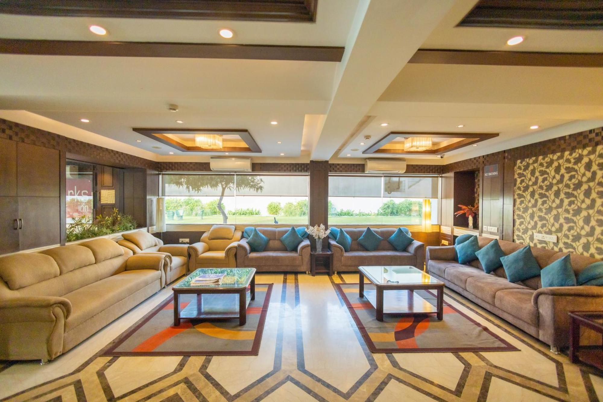 Crestmont Ashapurna Jaipur, Banipark Hotell Eksteriør bilde